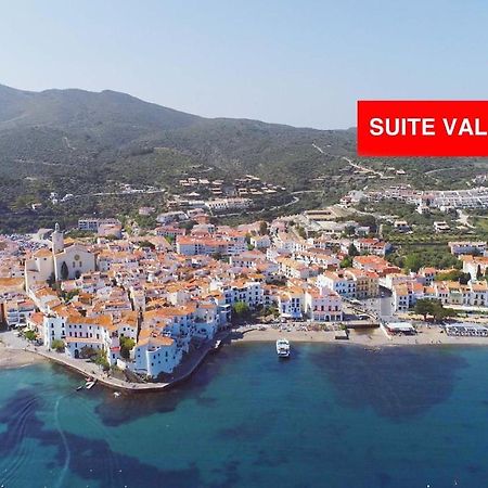 Beachfront Suite In Cadaques Center エクステリア 写真