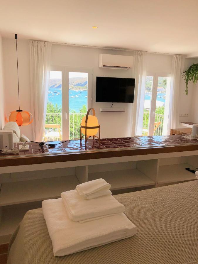 Beachfront Suite In Cadaques Center エクステリア 写真