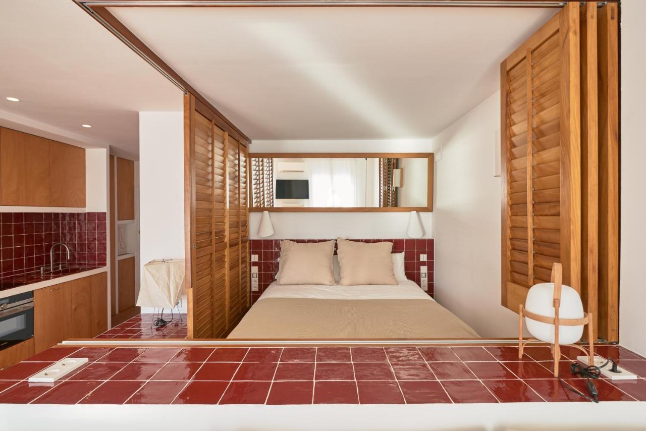 Beachfront Suite In Cadaques Center エクステリア 写真